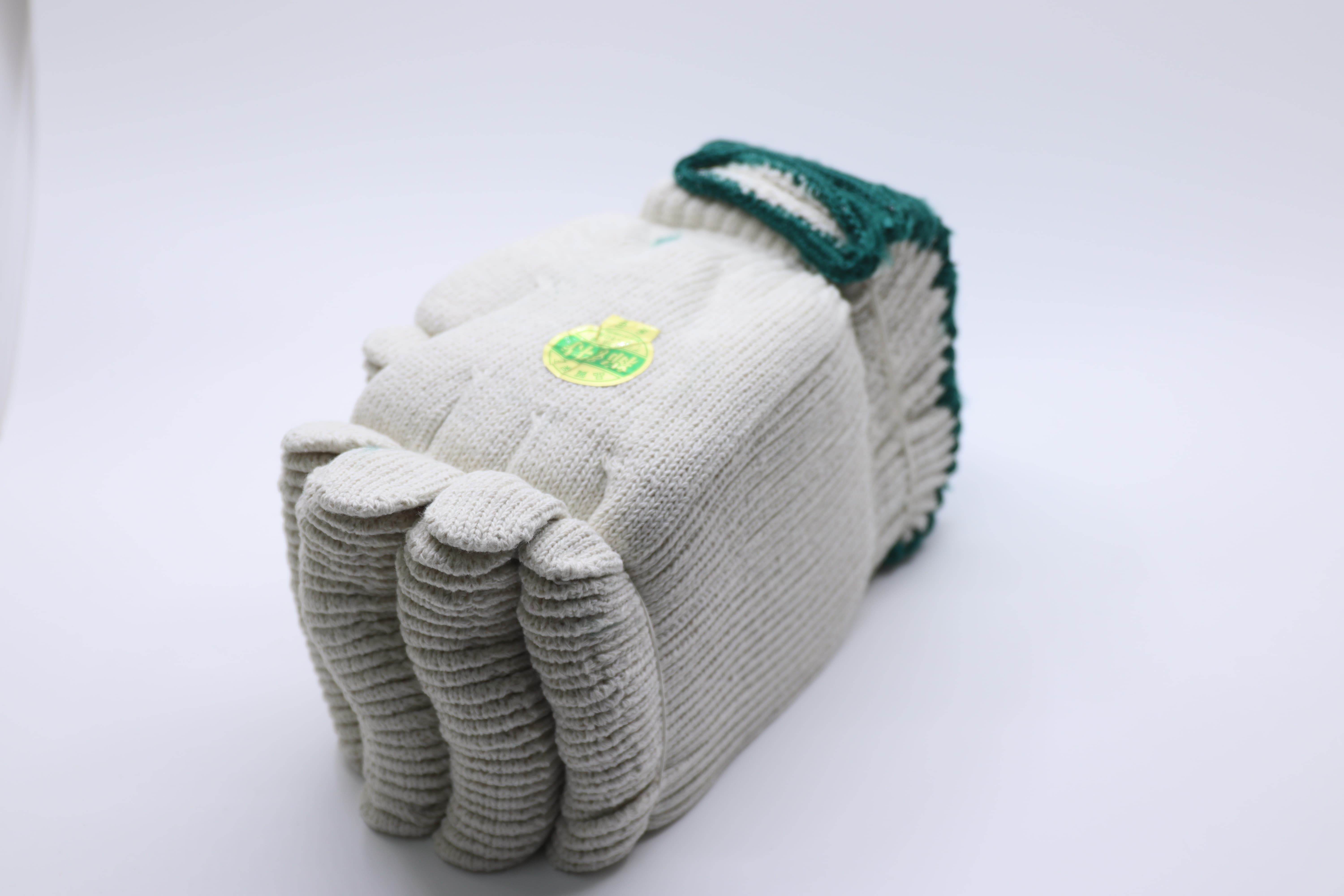 特紡手袋 カンボジア製